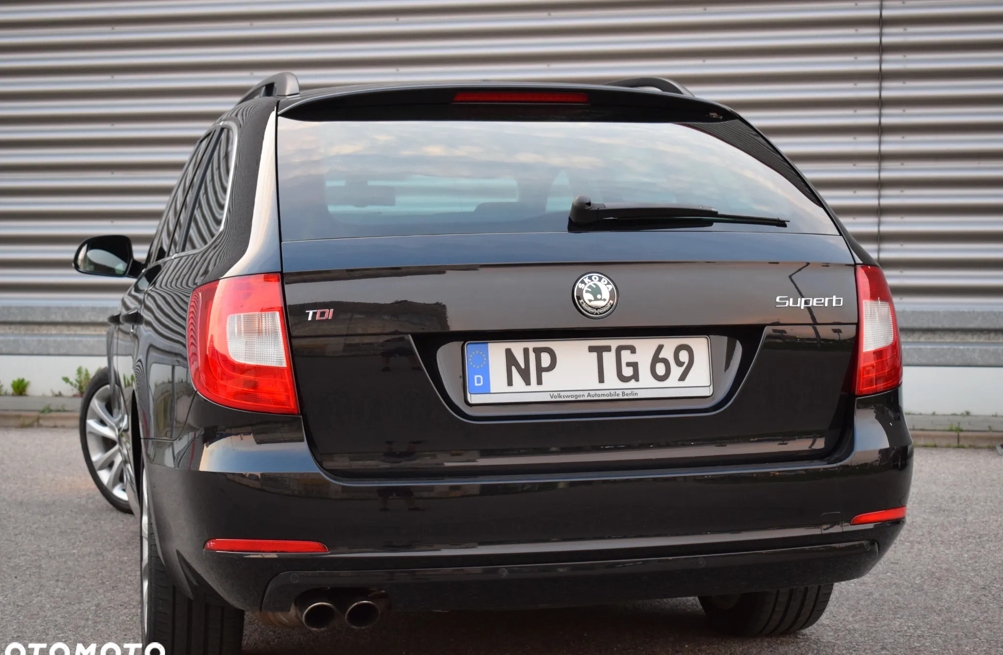Skoda Superb cena 33900 przebieg: 243000, rok produkcji 2012 z Pruszcz Gdański małe 596